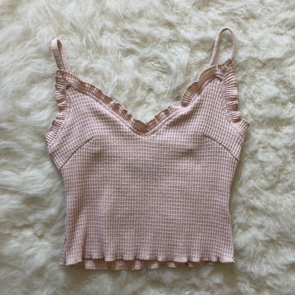 baby pink cropped tank top